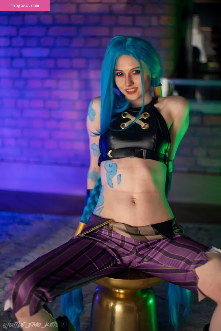 little_emo_kitten