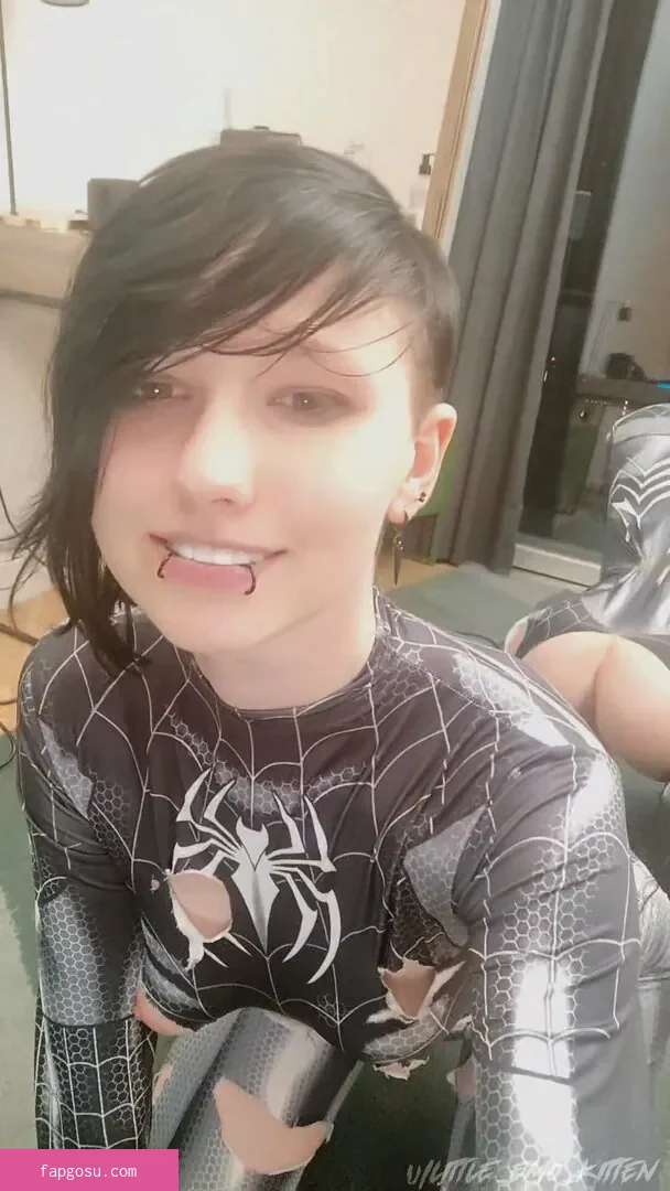 little_emo_kitten - Photo #608