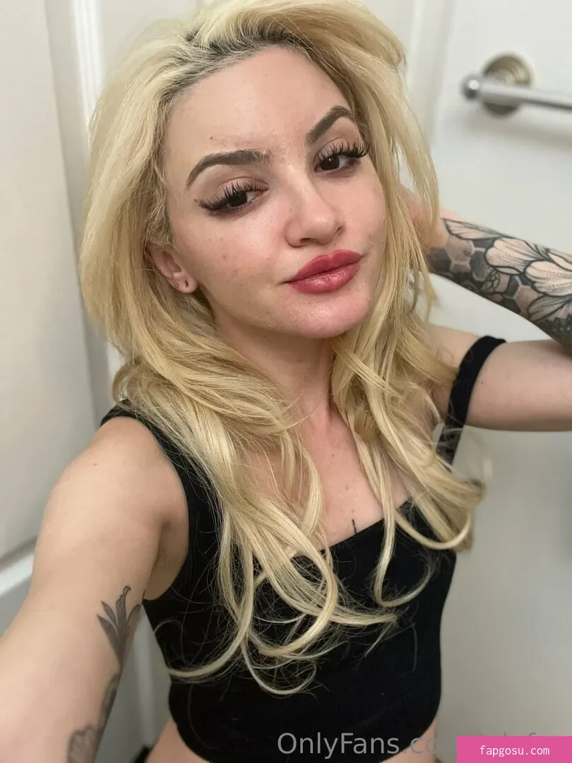 Lola Fae