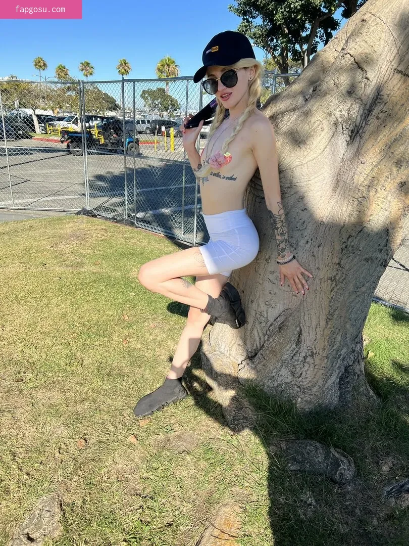 Lola Fae