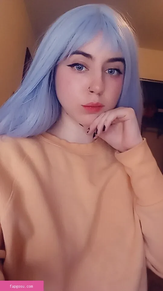 Lola Fawn