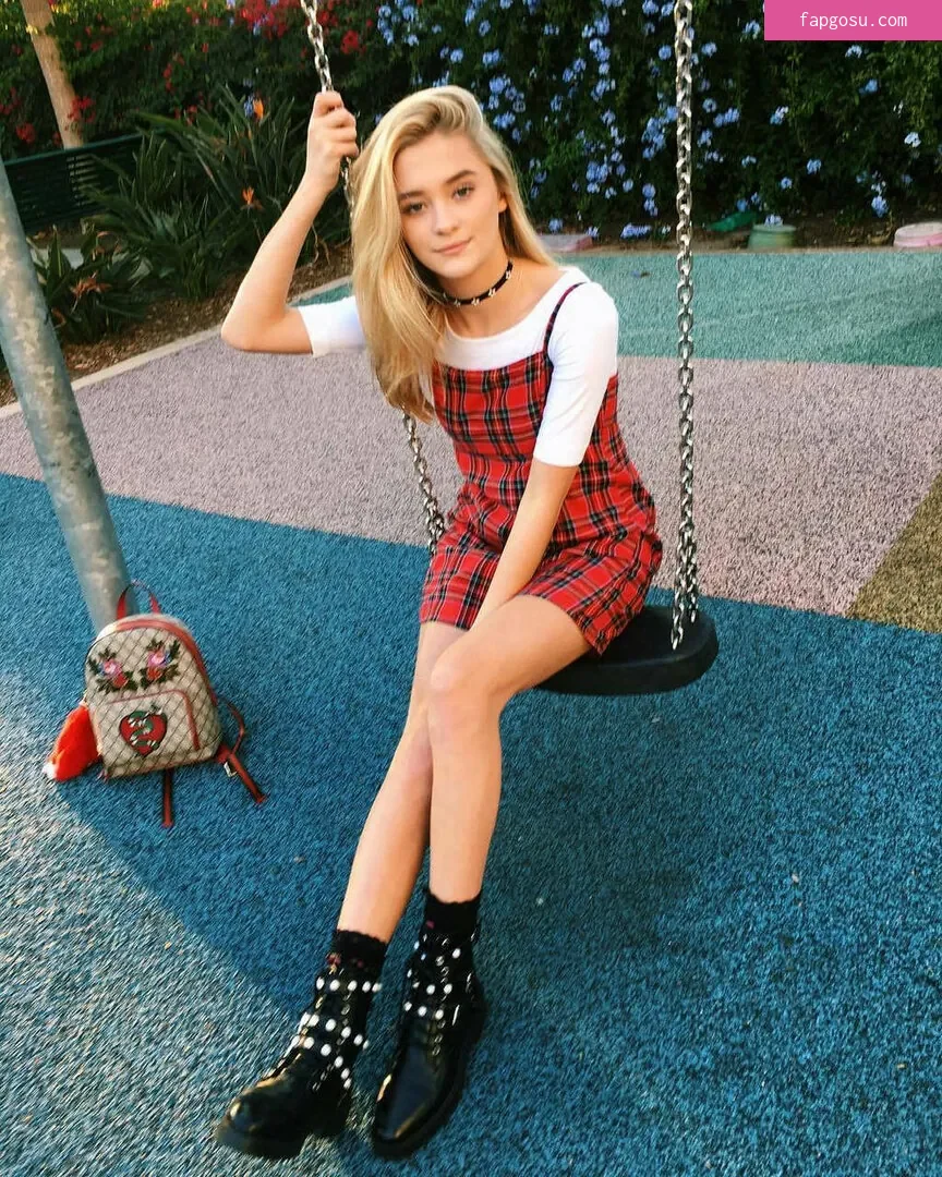 Lizzy Greene