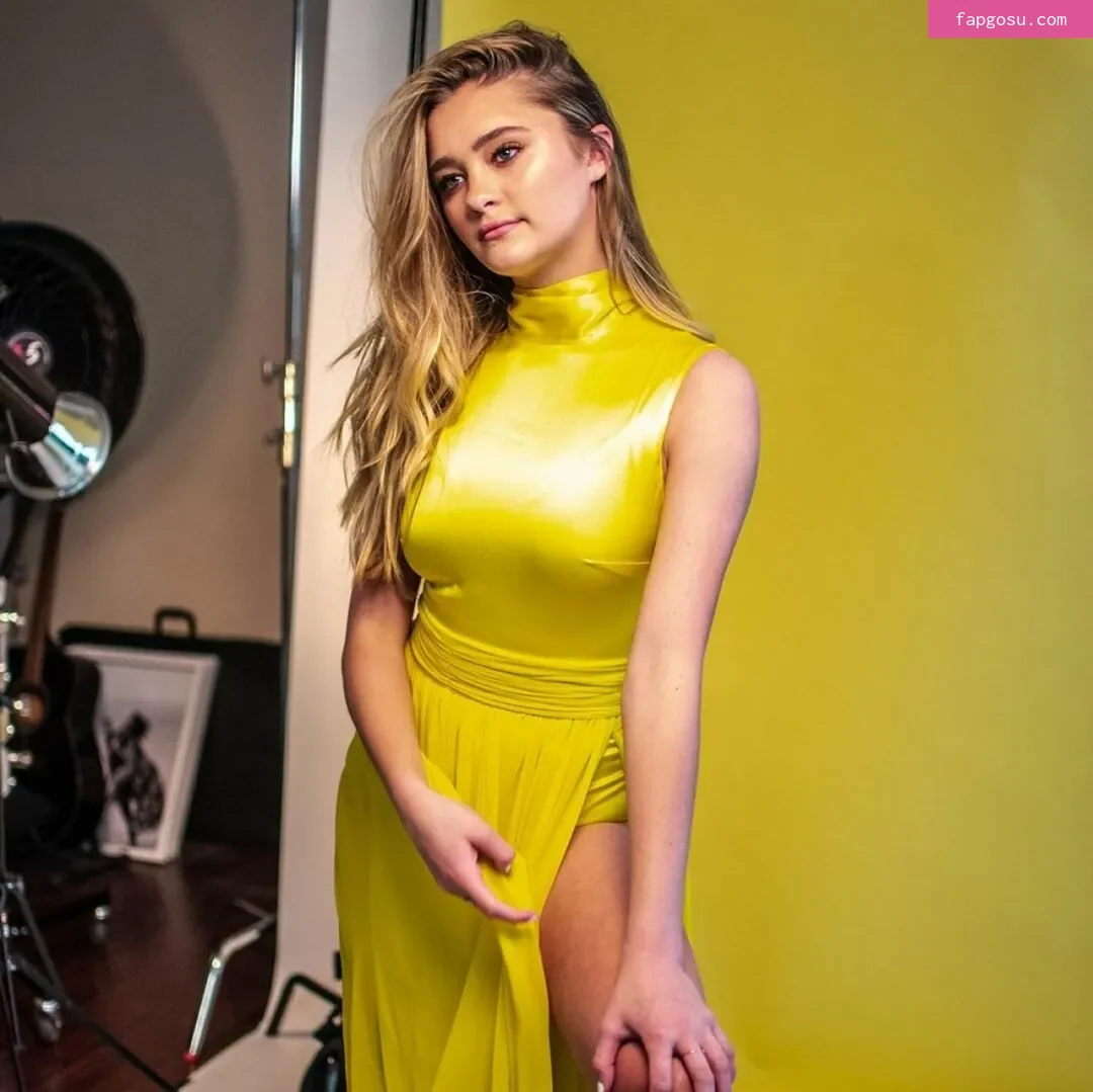 Lizzy Greene