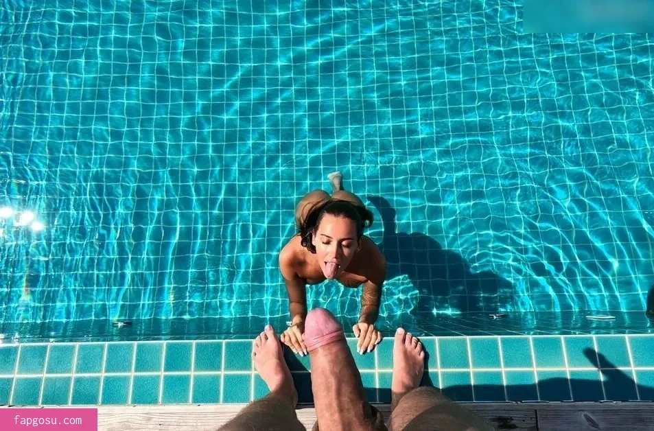 Luxury Girl