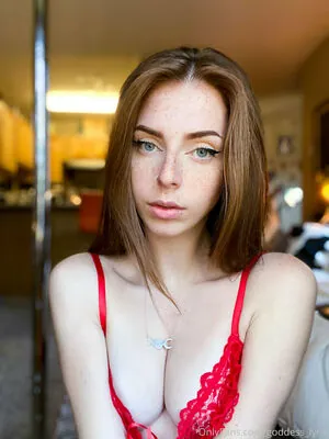 Lynn_goddesss content