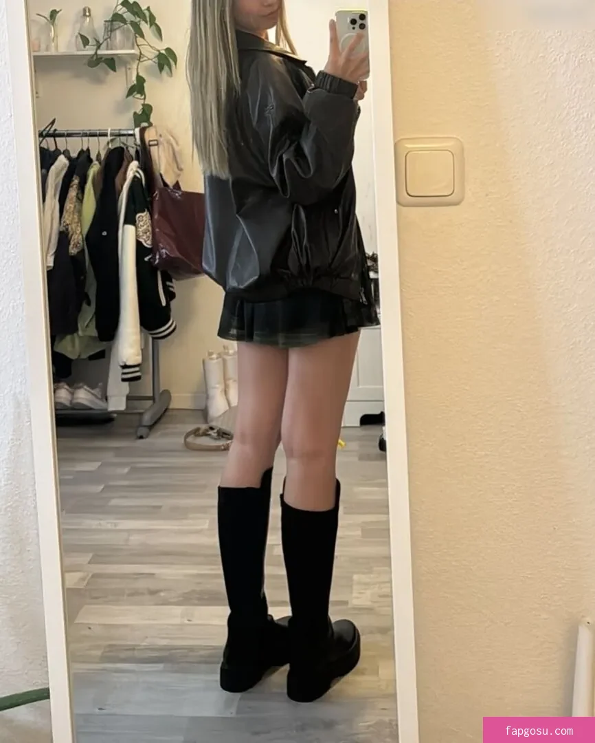 Lara Held