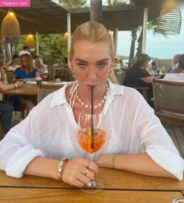 Laura Joelle