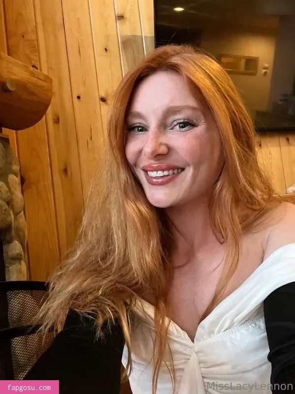 Lacy Lennon