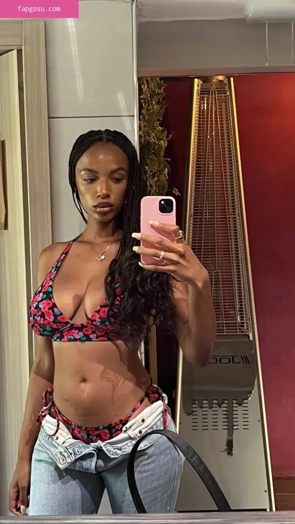 Layla (Laila Darboe)