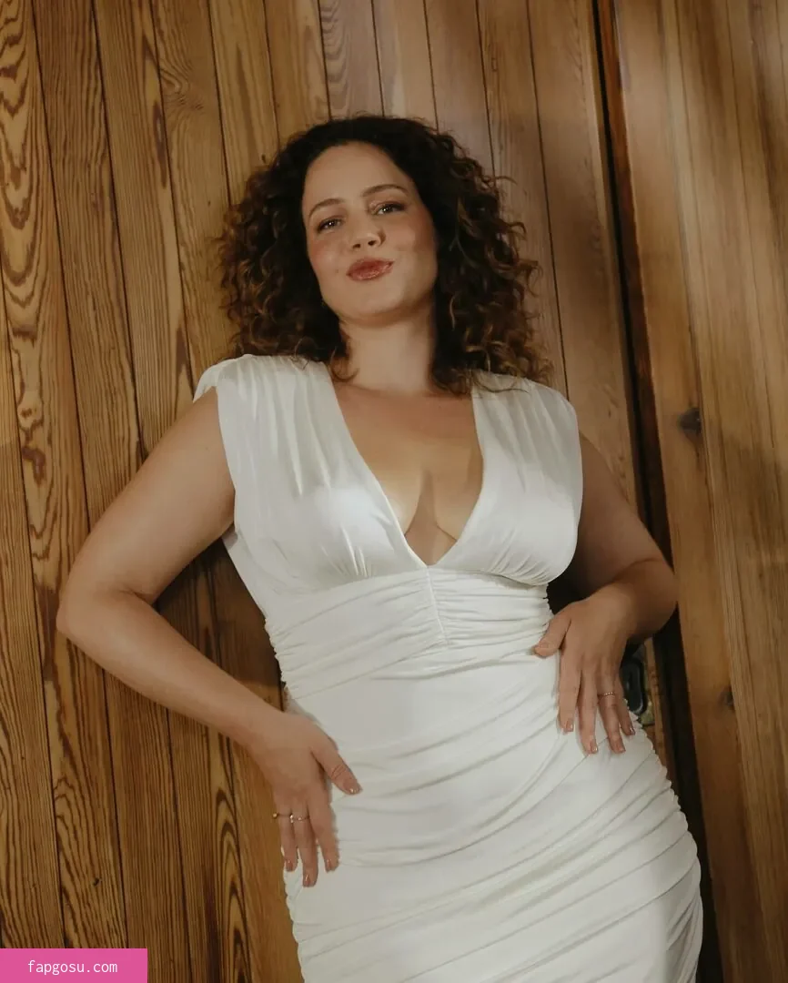 Leandra Leal