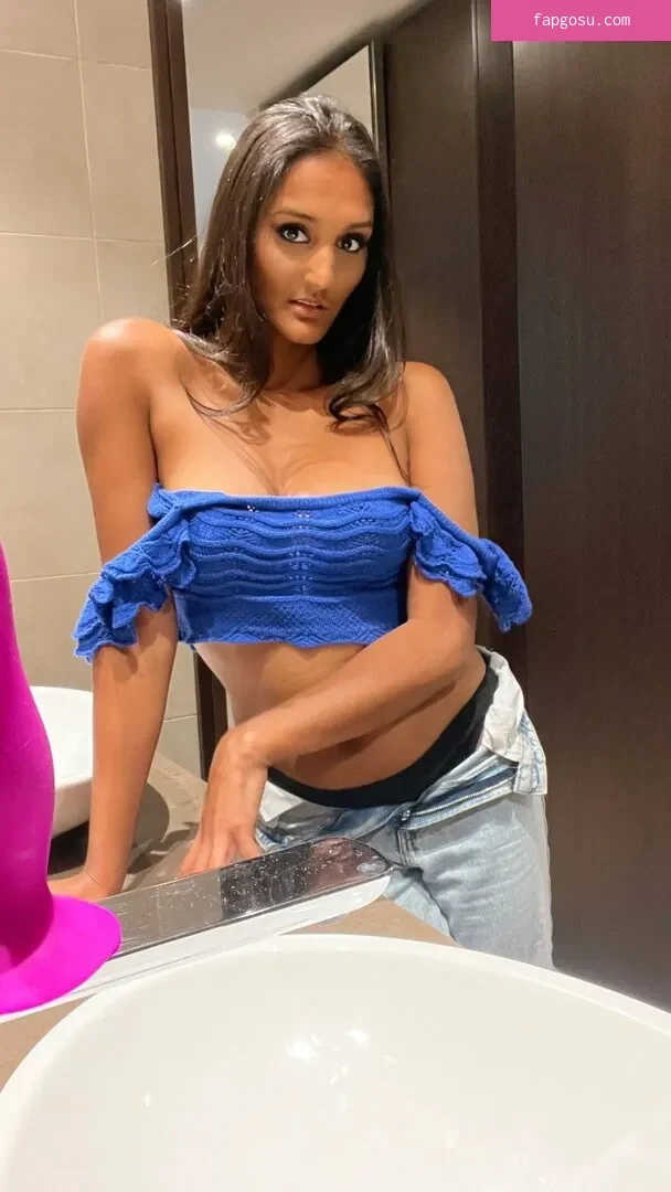 Lea Monet