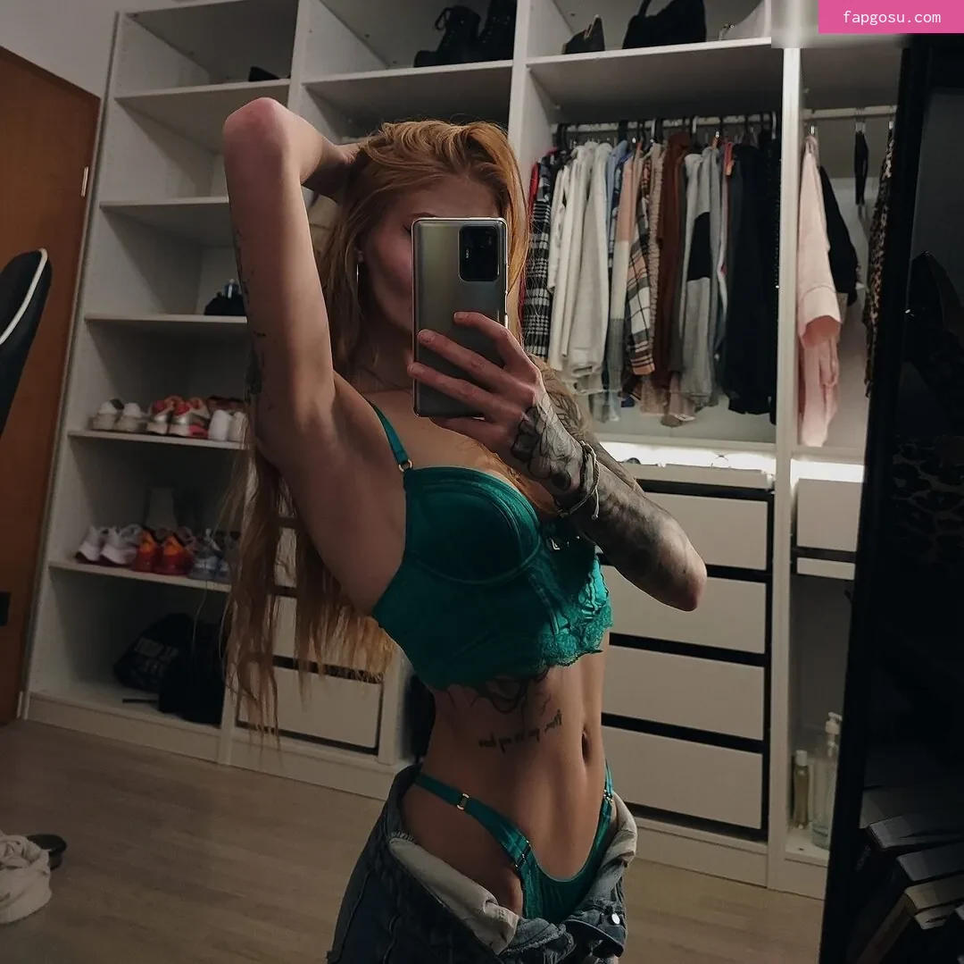 Lessia Mia