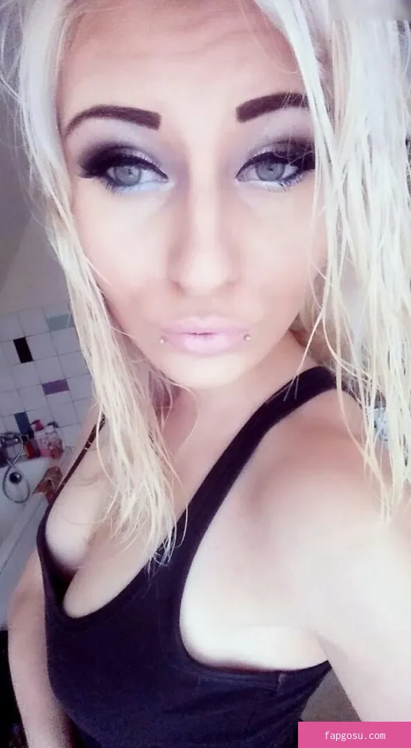 Lessia Mia