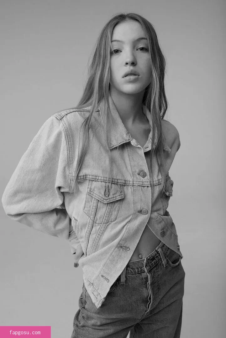 Lila Moss
