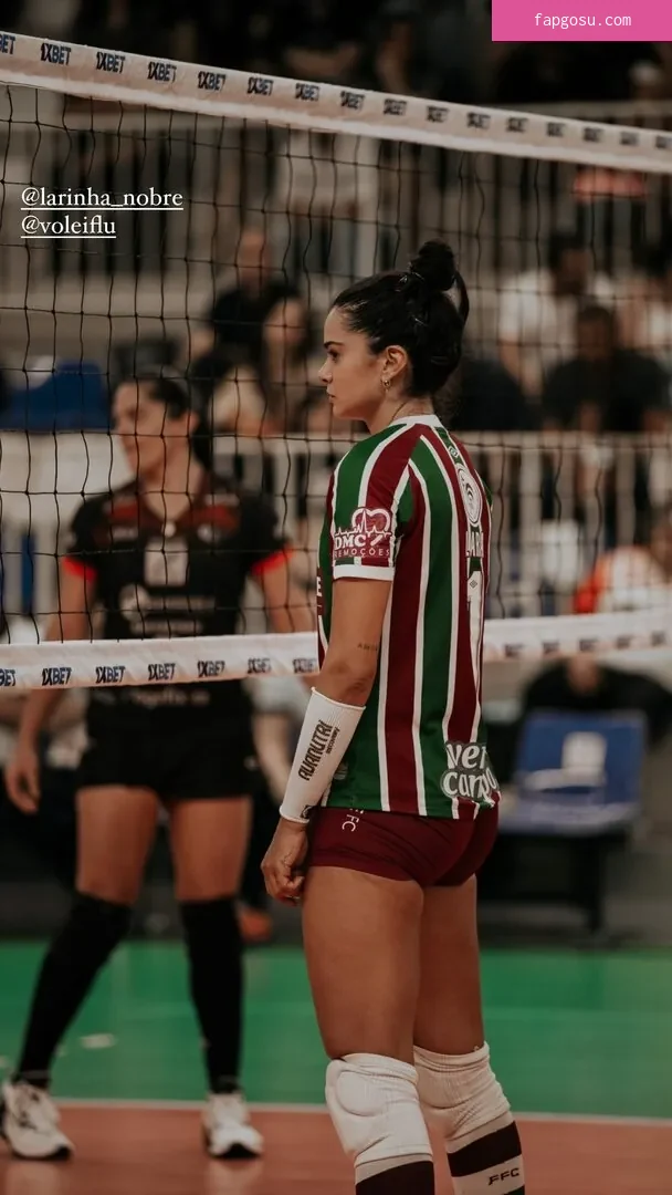 Lara Nobre
