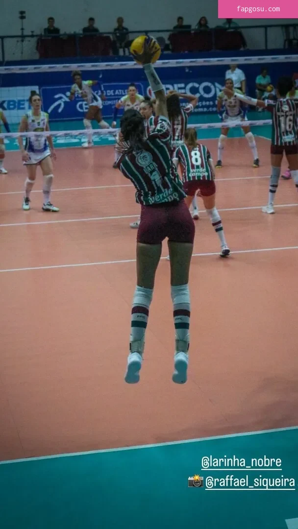 Lara Nobre