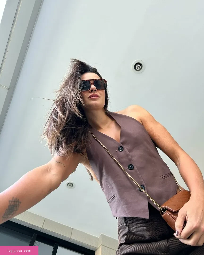 Lara Nobre