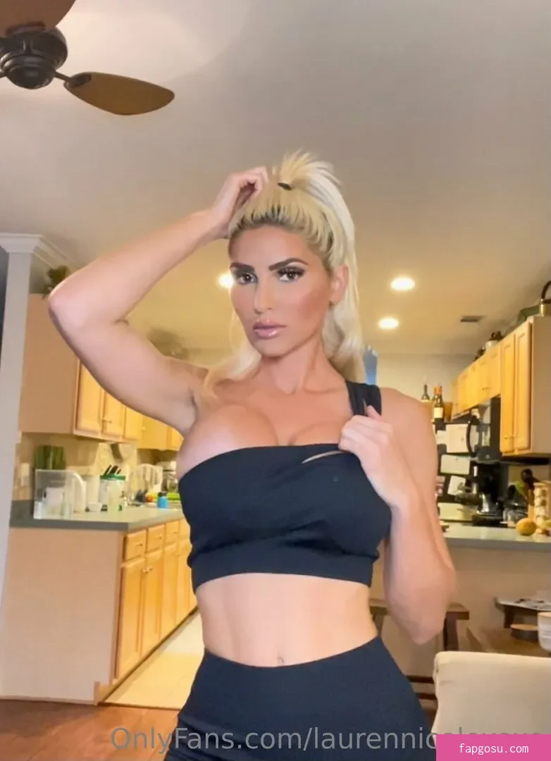 Lauren Nicole
