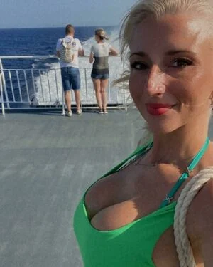 Lucie Novakova content