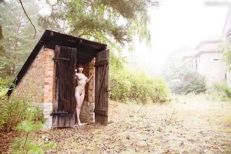 Leah Obscure