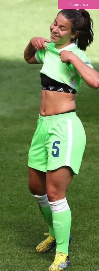 Lena Oberdorf