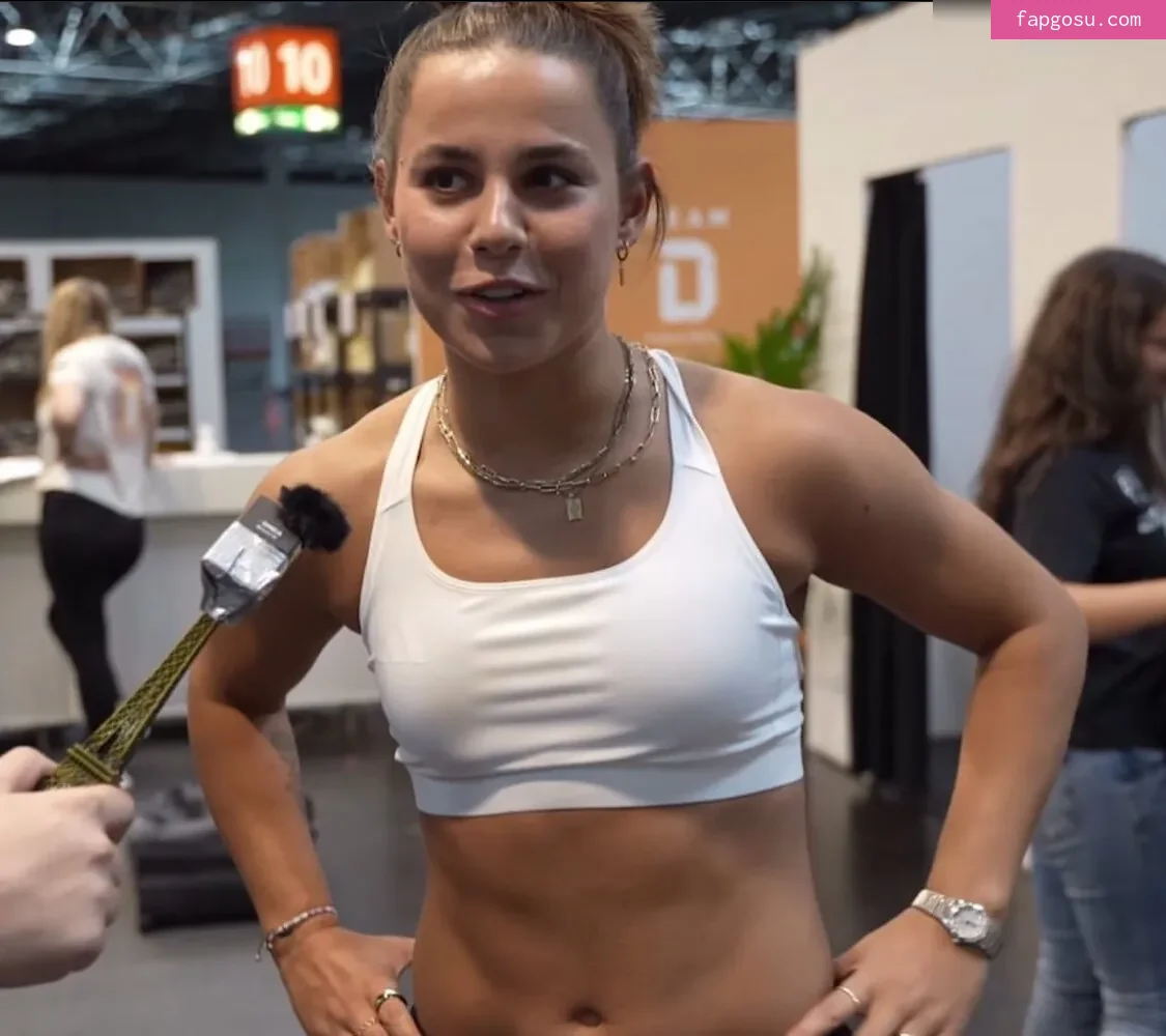 Lena Oberdorf