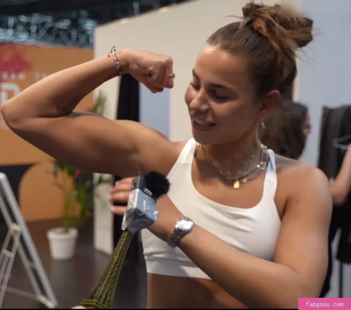 Lena Oberdorf