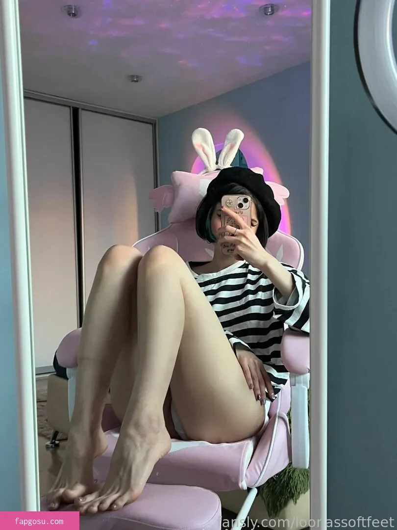 loonassoftfeet