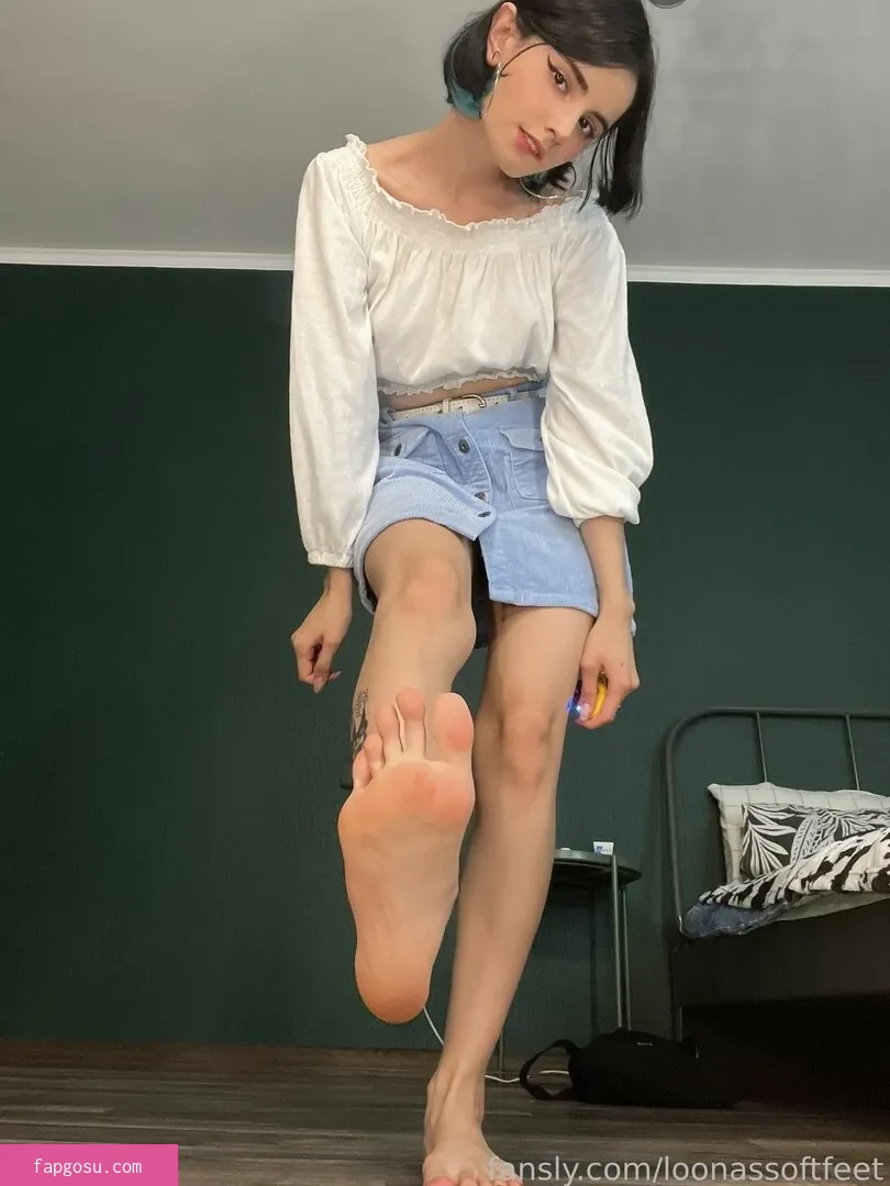 loonassoftfeet