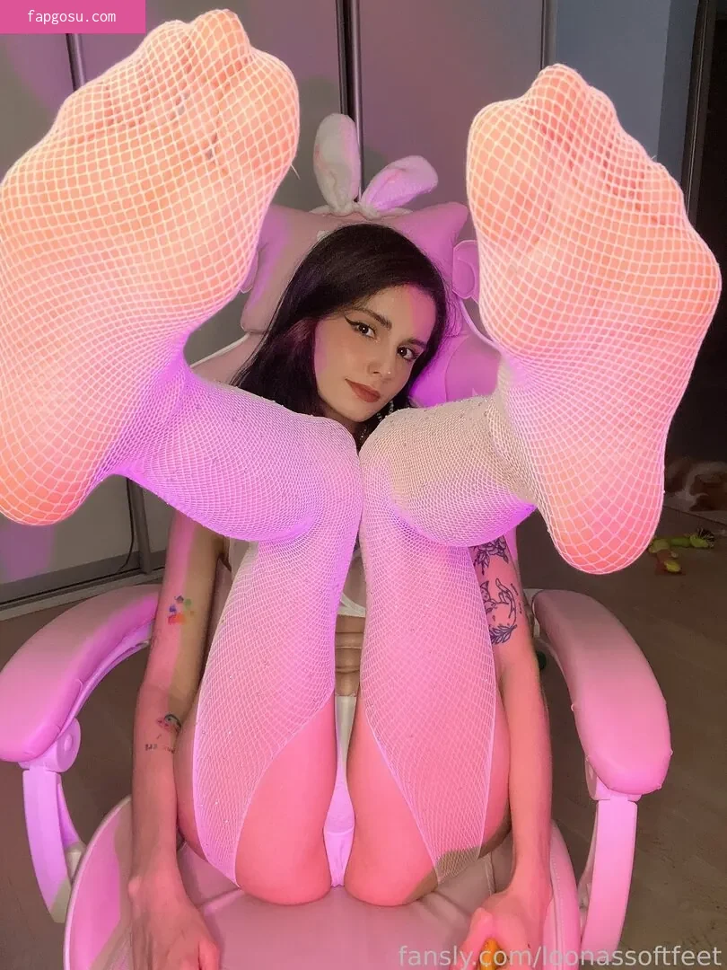loonassoftfeet