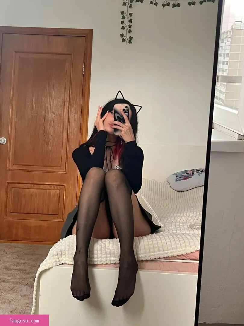 loonassoftfeet
