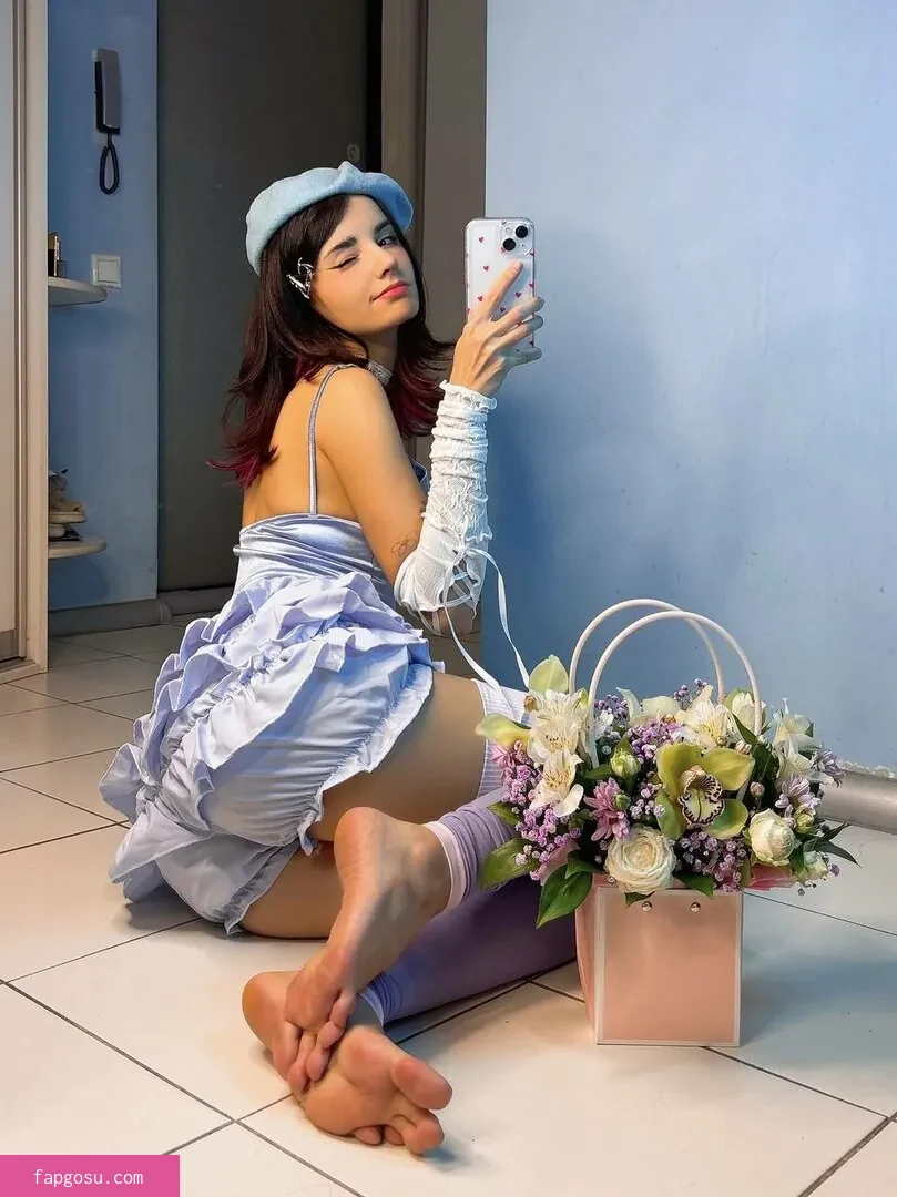 loonassoftfeet