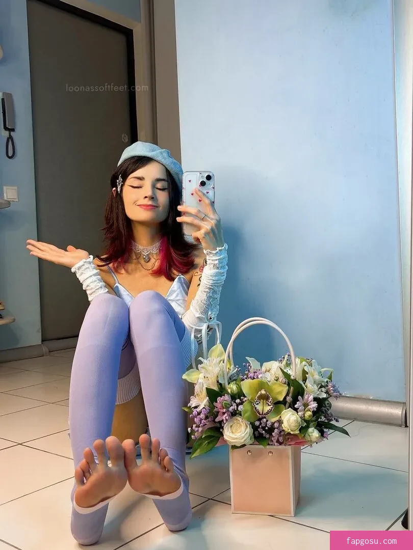 loonassoftfeet