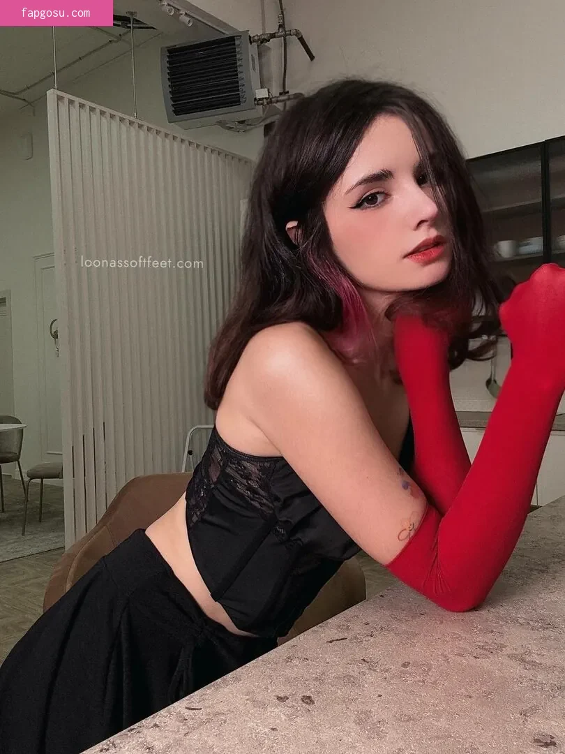 loonassoftfeet