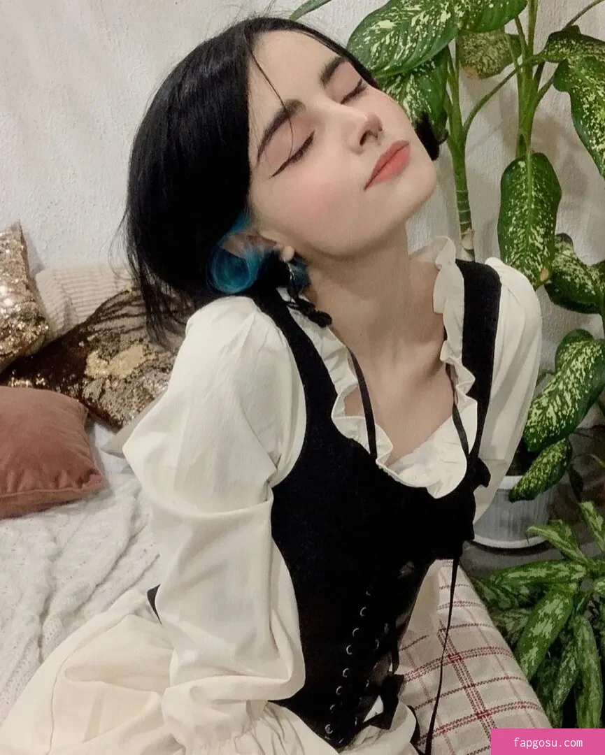 loonassoftfeet
