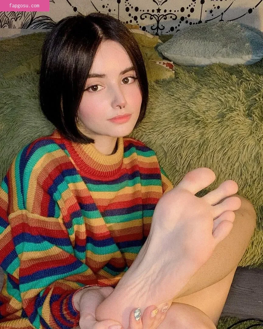 loonassoftfeet