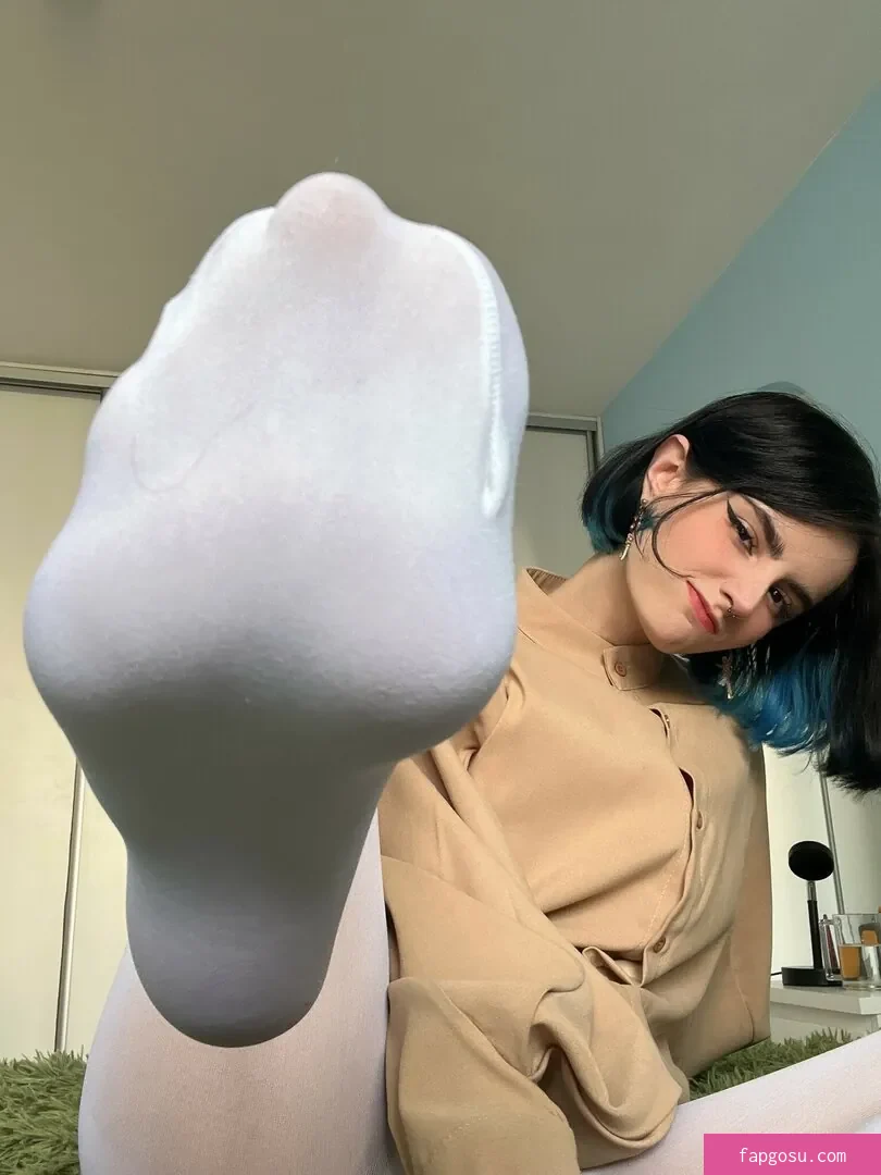 loonassoftfeet