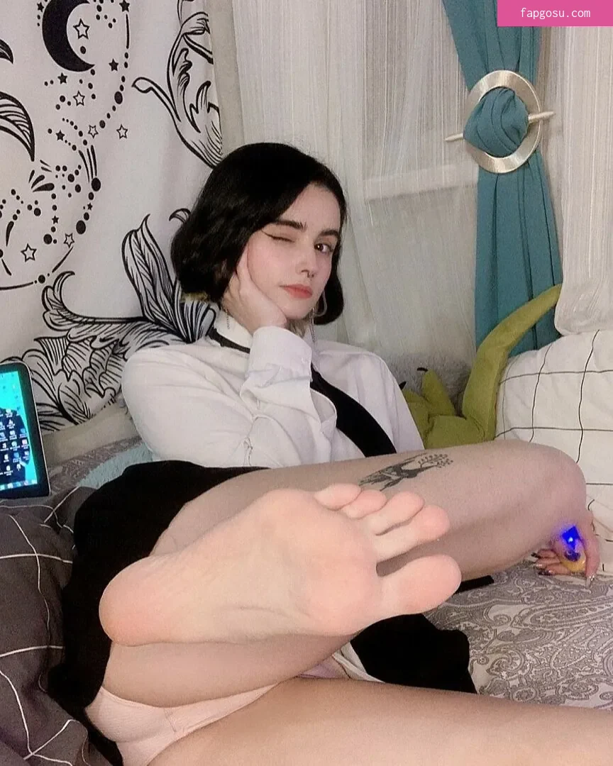 loonassoftfeet