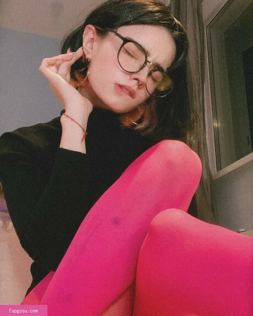 loonassoftfeet