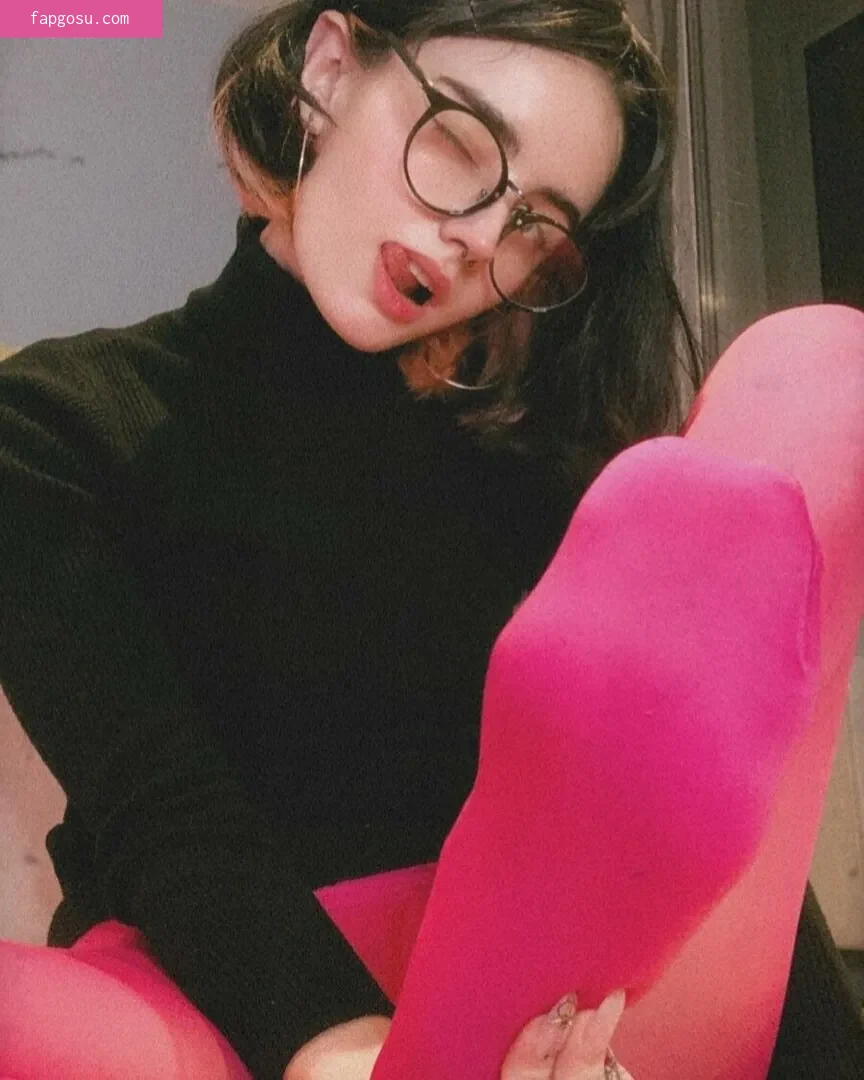 loonassoftfeet