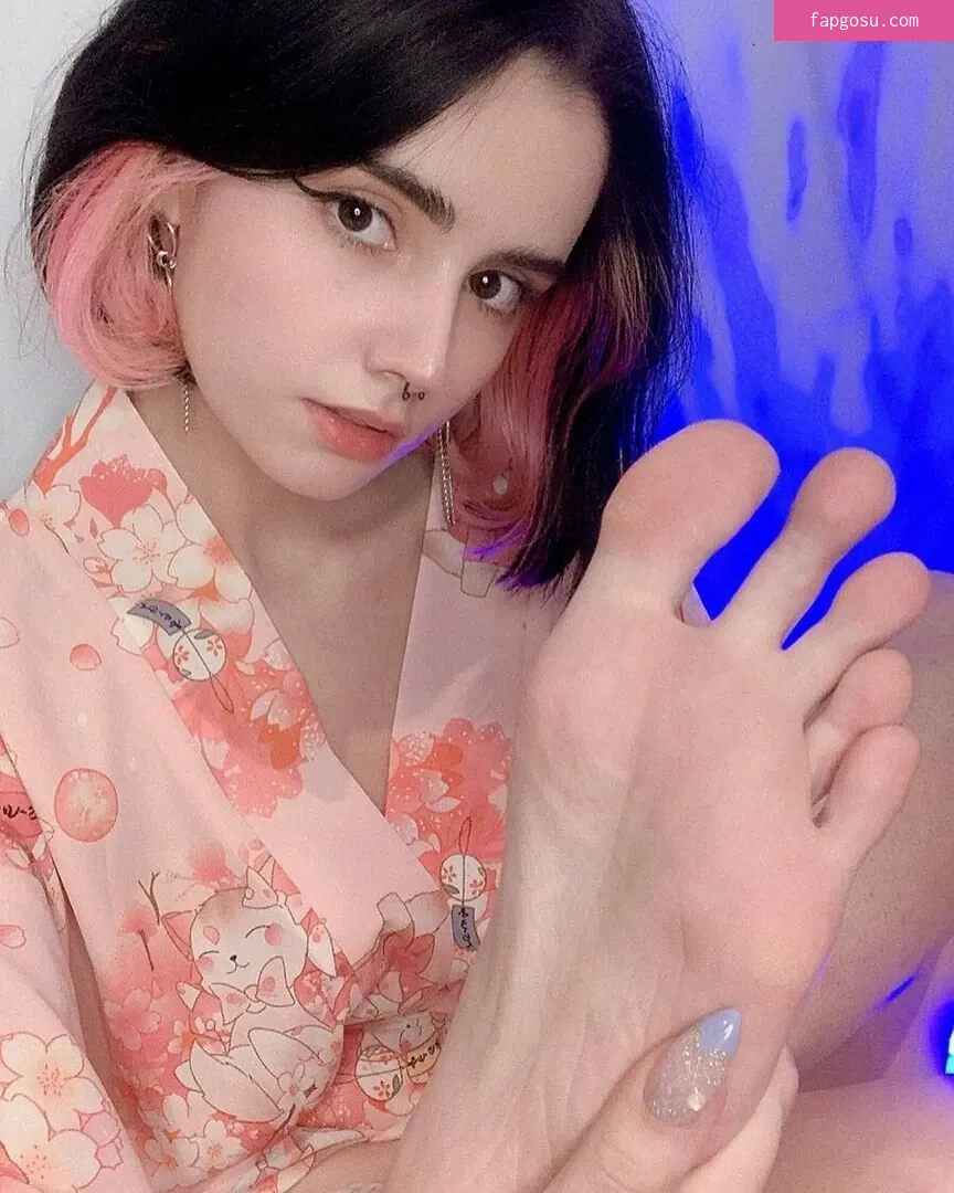 loonassoftfeet
