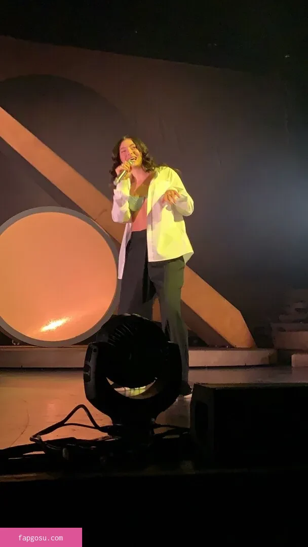 Lorde