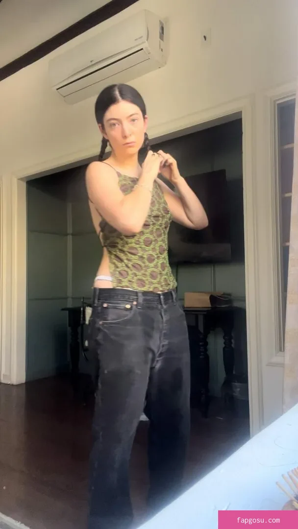 Lorde