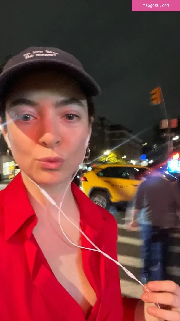 Lorde