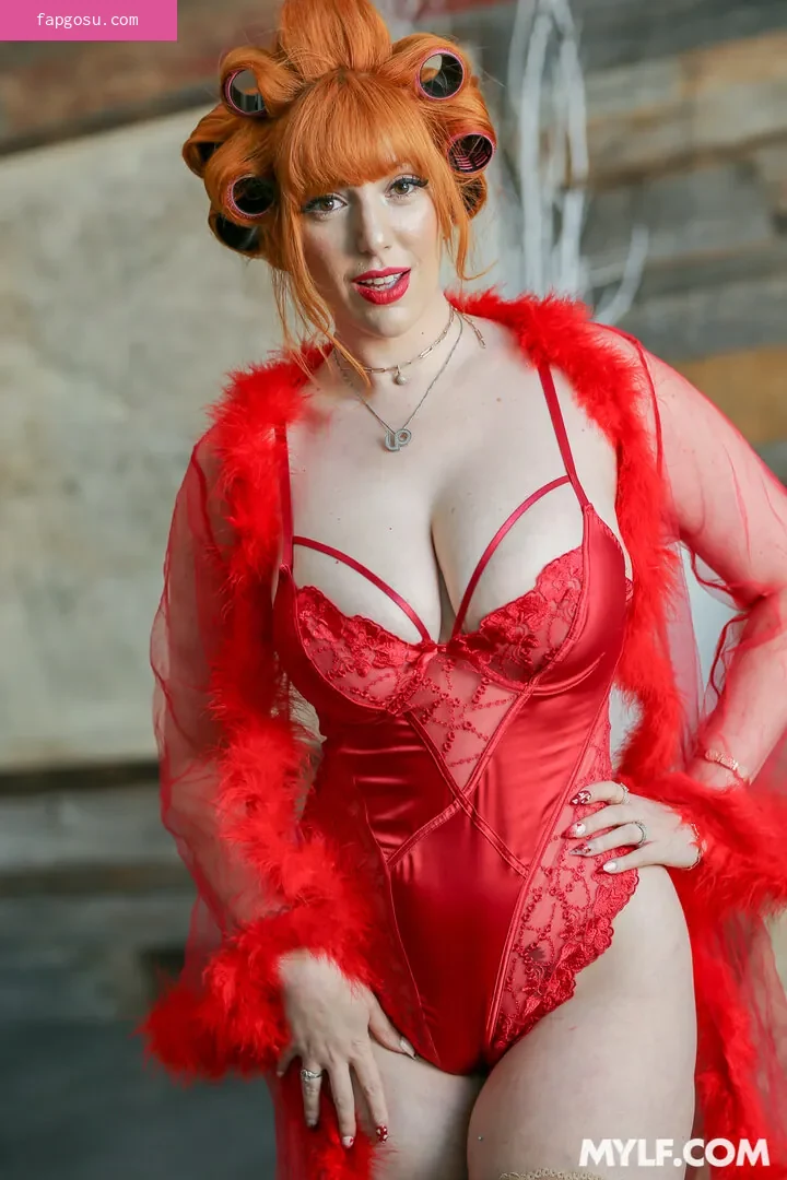 Lauren Phillips