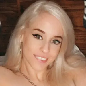 Lily Quinn