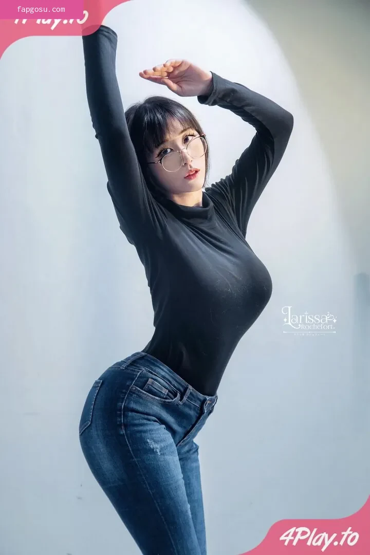 Larissa Rochefort