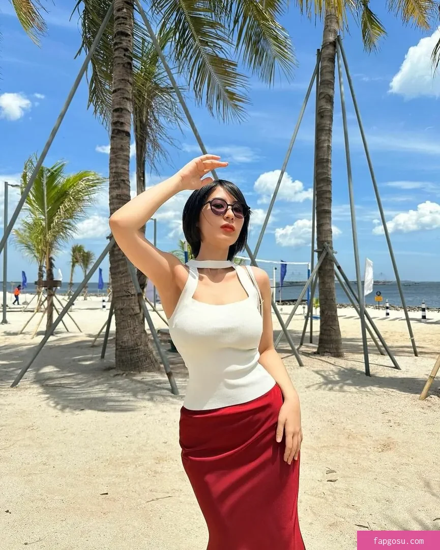 Larissa Rochefort