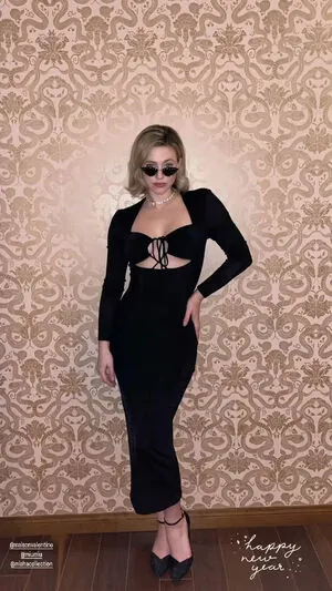 Lili Reinhart