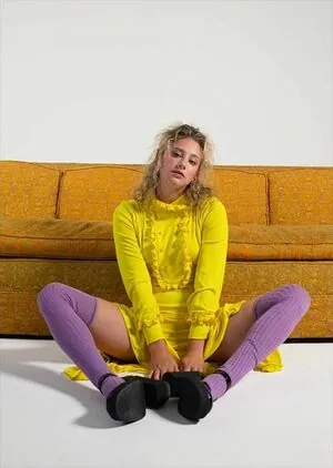 Lili Reinhart
